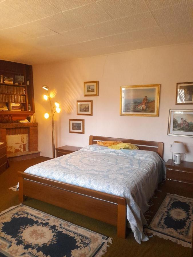 Bed and Breakfast Nonna Anita à Castelveccana Extérieur photo